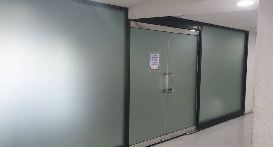 Аренда офис в Ратчатхещи, Бангкок