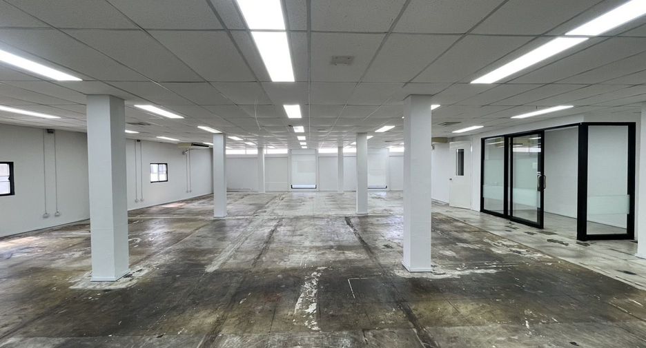 For rent office in Sathon, Bangkok