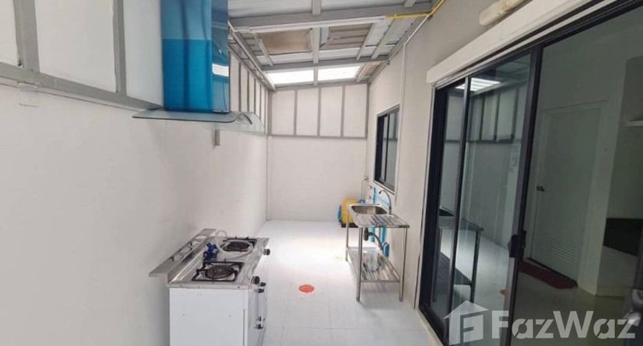 Reihenhaus zur Miete mit 3 Zimmer in Suan Luang, Bangkok