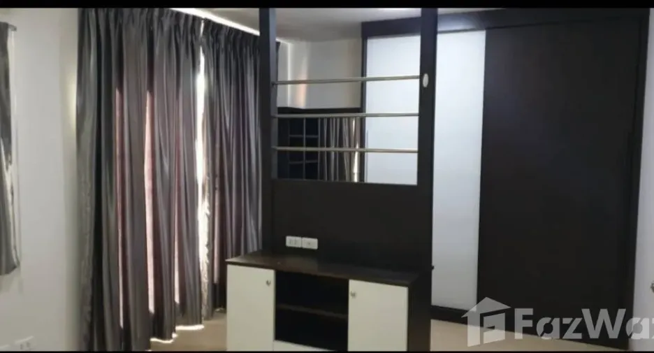 Reihenhaus zur Miete mit 3 Zimmer in Suan Luang, Bangkok