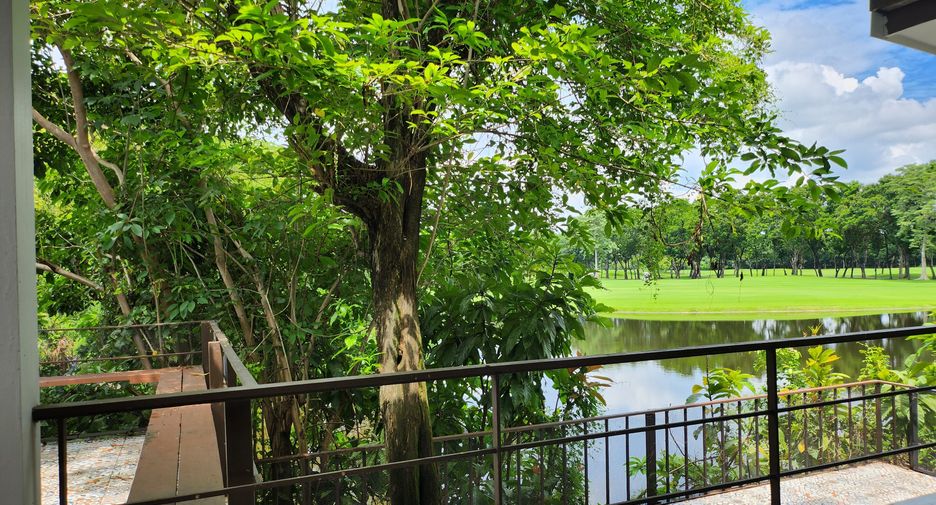 For rent 2 bedrooms house in Khan Na Yao, Bangkok