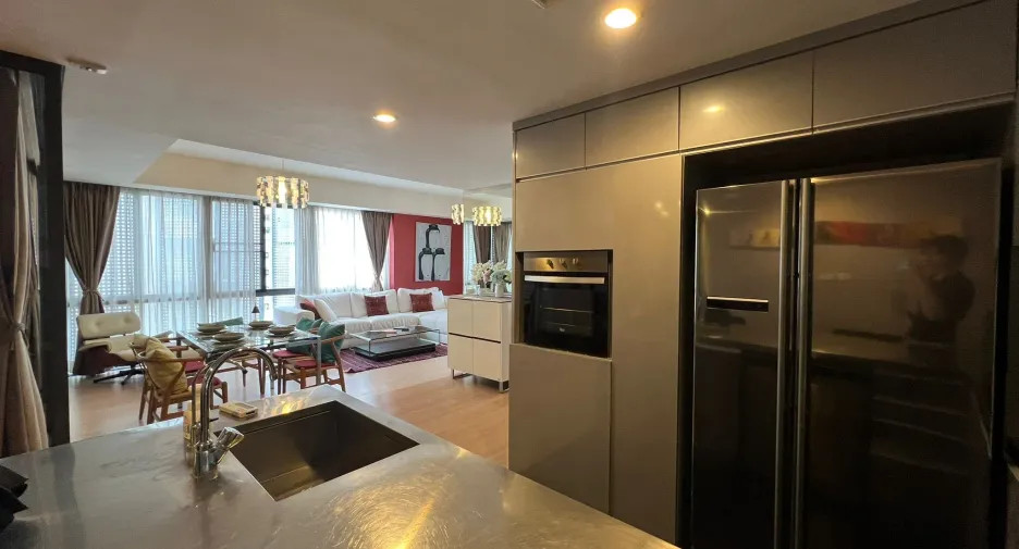 Wohnung zur Miete mit 3 Zimmer in Watthana, Bangkok
