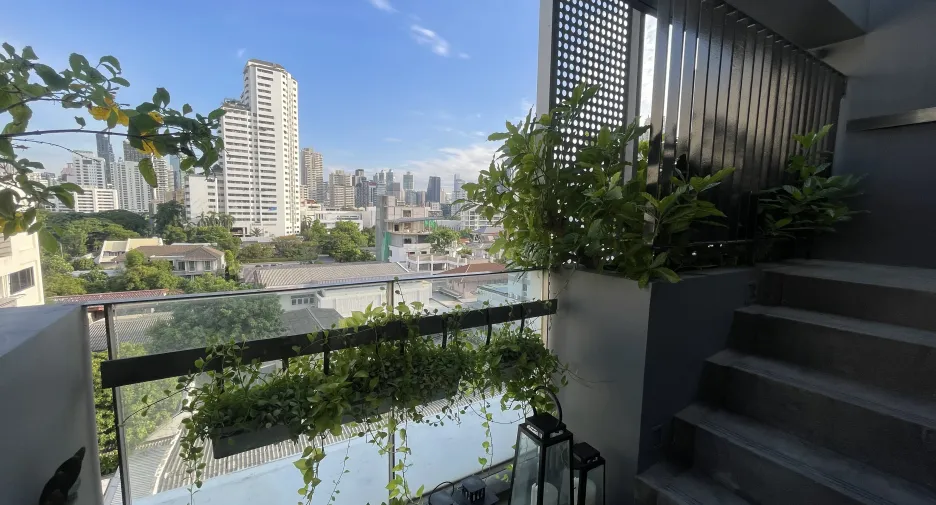 Wohnung zur Miete mit 3 Zimmer in Watthana, Bangkok