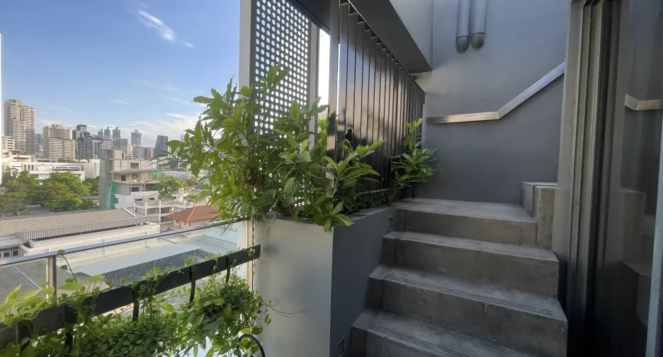 Wohnung zur Miete mit 3 Zimmer in Watthana, Bangkok