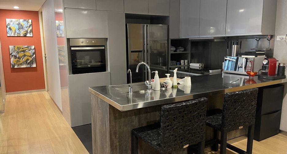 Wohnung zur Miete mit 3 Zimmer in Watthana, Bangkok