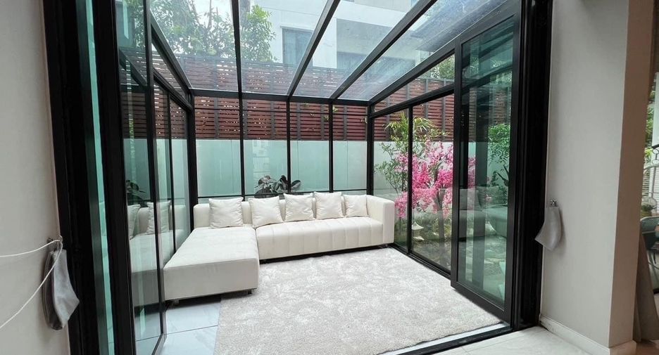 Haus zur Miete mit 3 Zimmer in Suan Luang, Bangkok