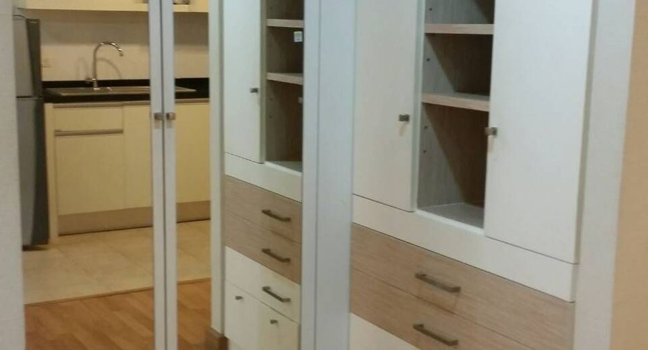 For rent 1 bed condo in Phaya Thai, Bangkok