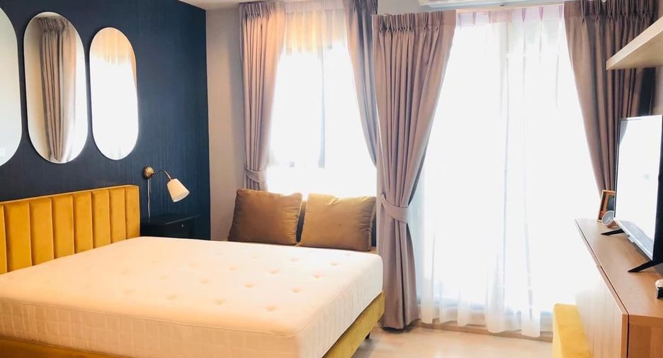 For rent studio condo in Pathum Wan, Bangkok