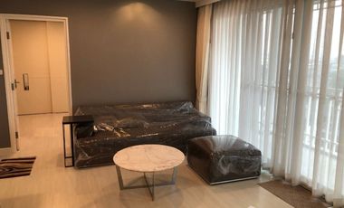 For rent 2 bedrooms condo in Khlong San, Bangkok