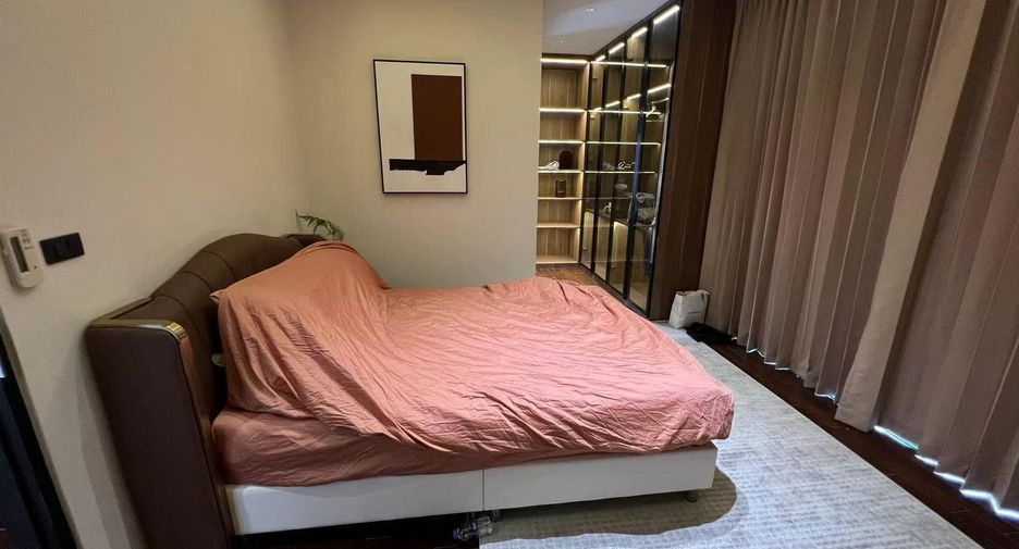 For rent 4 bedrooms house in Khan Na Yao, Bangkok