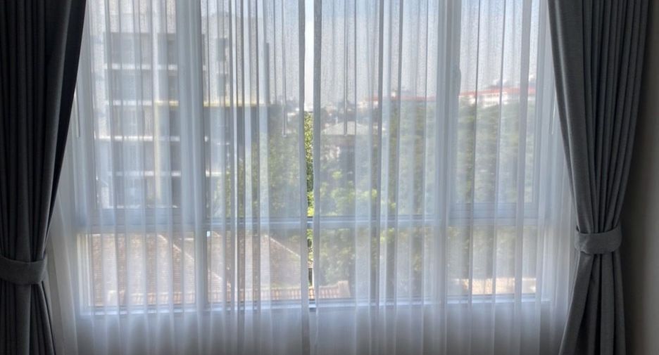 For rent 2 bedrooms condo in Phaya Thai, Bangkok