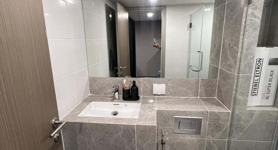 For rent 1 bed condo in Bang Kapi, Bangkok