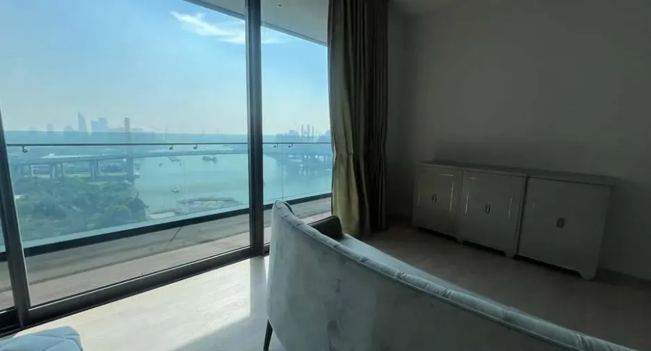 For rent 4 bedrooms condo in Bang Kho Laem, Bangkok