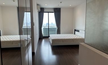 For rent 1 bed condo in Ratchathewi, Bangkok