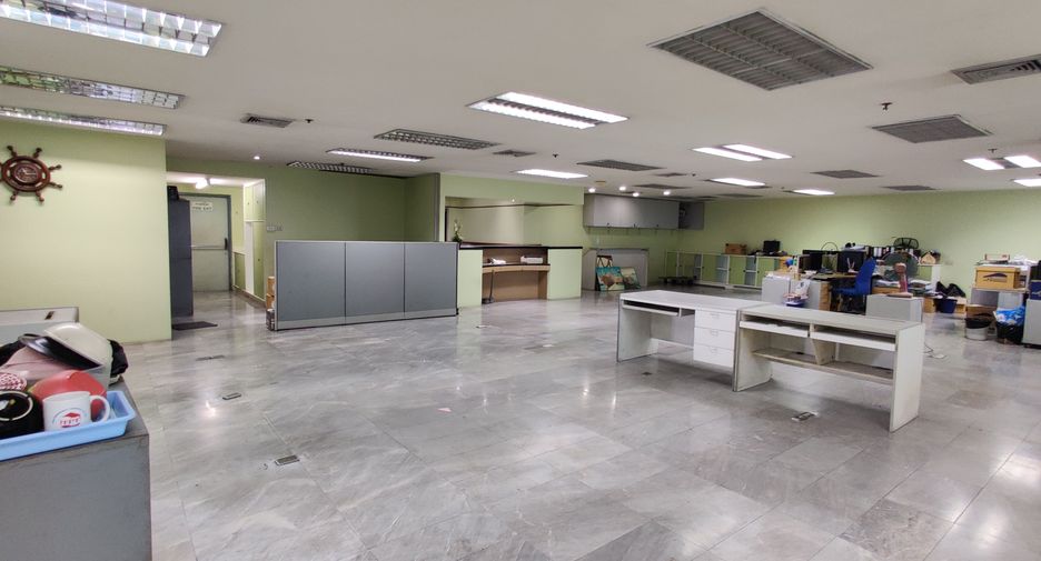For rent office in Khlong Toei, Bangkok