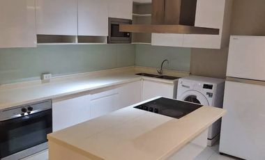 Condo en alquiler de 3 habitaciones en Watthana, Bangkok