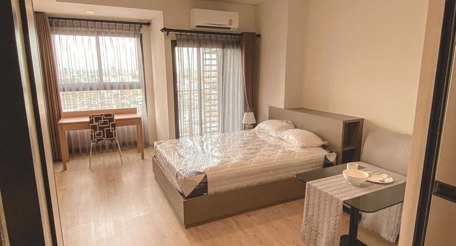 For rent studio condo in Khlong San, Bangkok