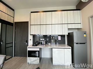 À louer 1 chambre condo à Phra Khanong, Bangkok