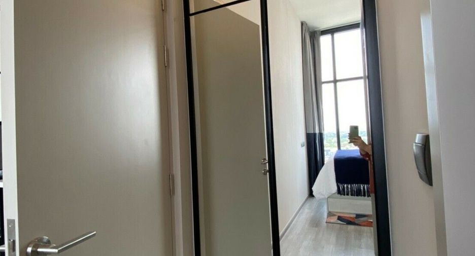 À louer 1 chambre condo à Phra Khanong, Bangkok