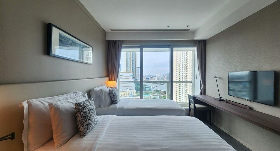 For rent 2 bedrooms condo in Sathon, Bangkok