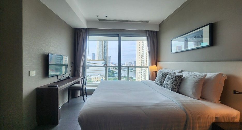 For rent 2 bedrooms condo in Sathon, Bangkok