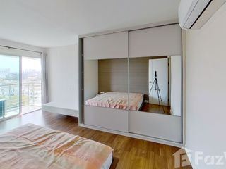 For rent 2 bedrooms condo in Phra Khanong, Bangkok