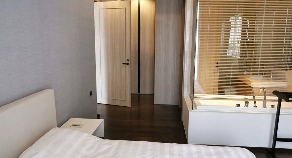 For rent 1 bed condo in Khlong Toei, Bangkok