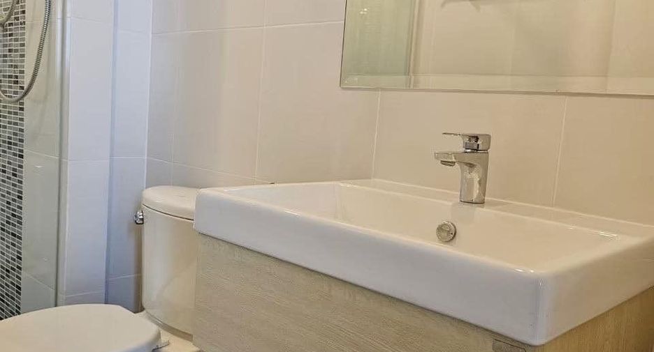 For rent 2 bedrooms condo in Bang Sue, Bangkok