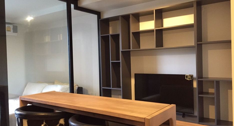 Wohnung zur Miete mit 1 Zimmer in Khlong Toei, Bangkok