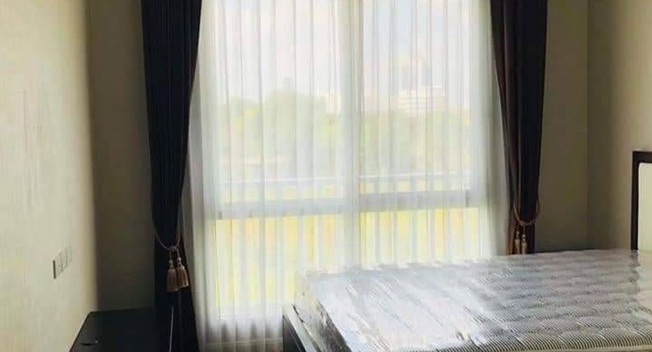 For rent 2 bedrooms condo in Huai Khwang, Bangkok