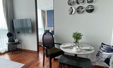 For rent 1 bed condo in Pathum Wan, Bangkok
