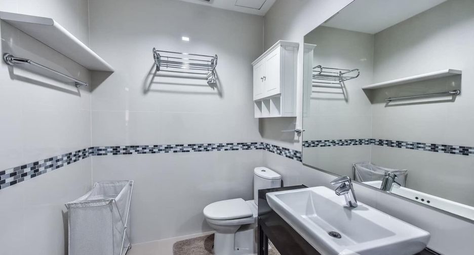 Wohnung zur Miete mit 2 Zimmer in Ratchathewi, Bangkok