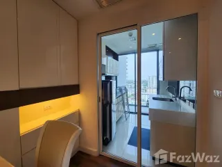 À louer 1 chambre condo à Phra Khanong, Bangkok