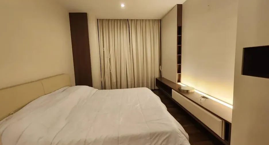 For rent 1 bed condo in Phra Khanong, Bangkok