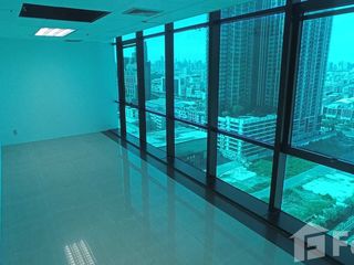 Büro zur Miete in Huai Khwang, Bangkok