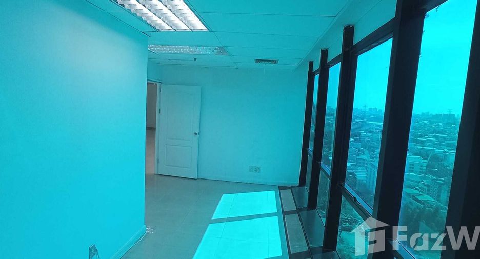 For rent office in Huai Khwang, Bangkok