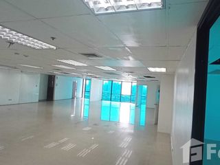 Büro zur Miete in Huai Khwang, Bangkok