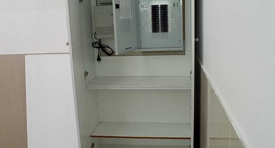 For rent office in Huai Khwang, Bangkok