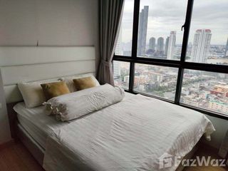 Condo en alquiler de 1 habitaciones en Khlong San, Bangkok