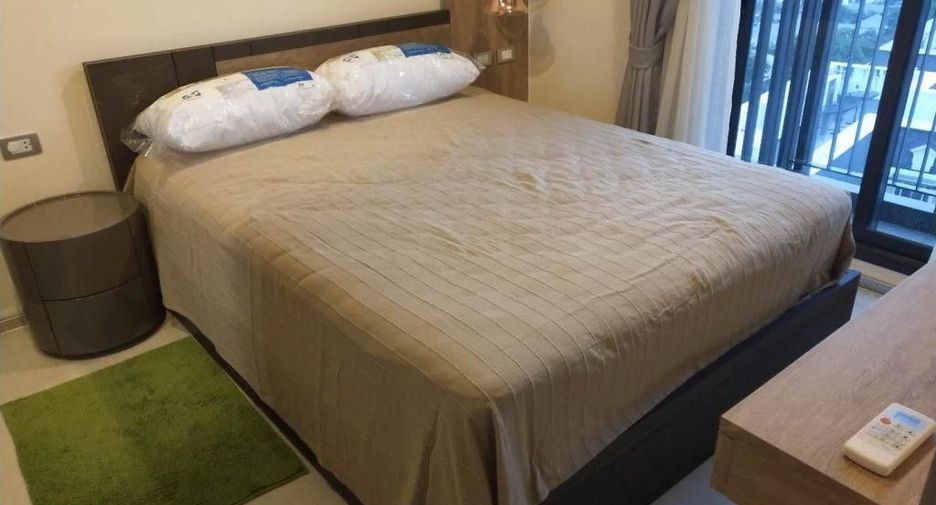 For rent 1 bed condo in Khlong Toei, Bangkok
