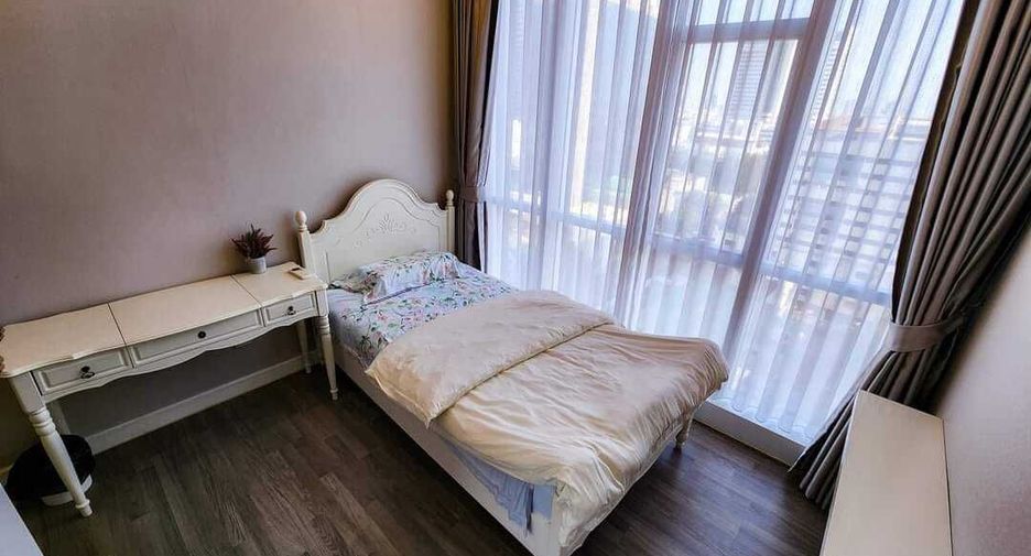 For rent 2 bedrooms condo in Sathon, Bangkok