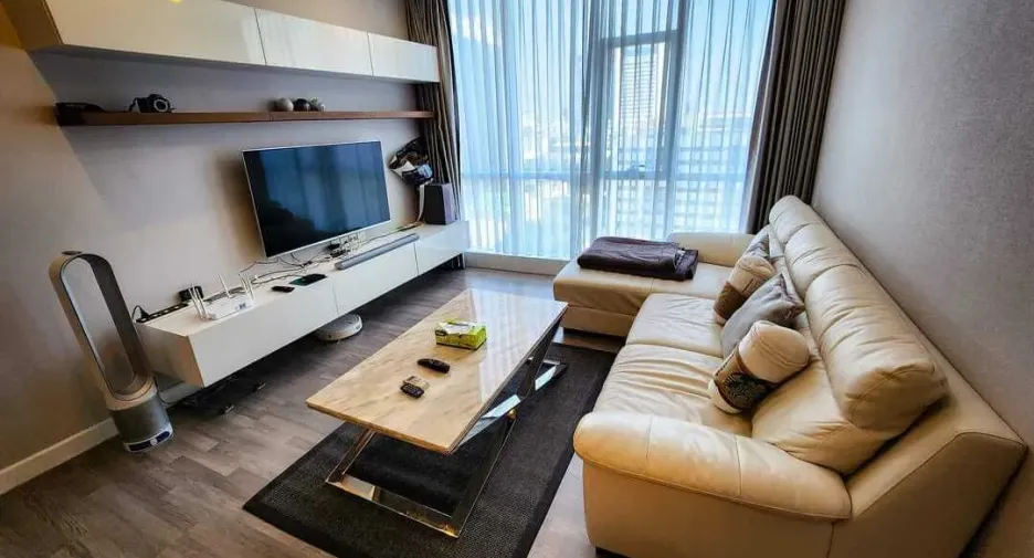 For rent 2 bedrooms condo in Sathon, Bangkok