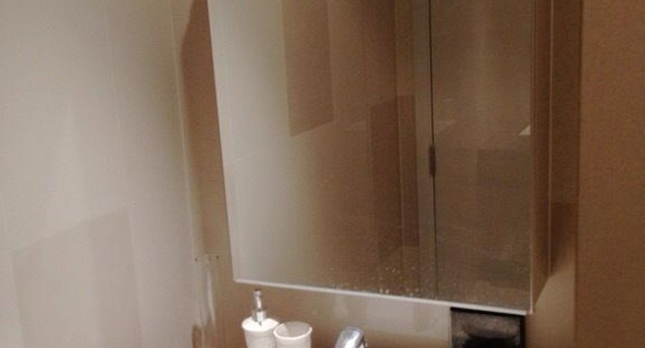 For rent 1 bed condo in Khlong San, Bangkok