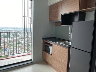 Wohnung zur Miete mit 1 Zimmer in Bang Phlat, Bangkok