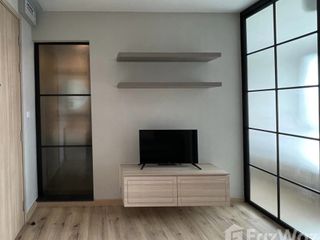 Wohnung zur Miete mit 1 Zimmer in Bang Phlat, Bangkok