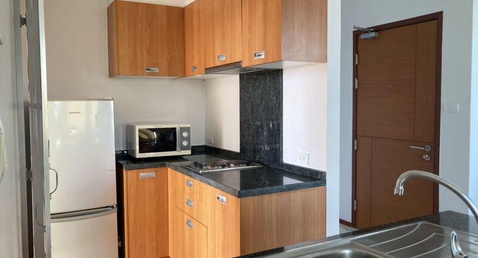 Wohnung zur Miete mit 1 Zimmer in Khlong San, Bangkok