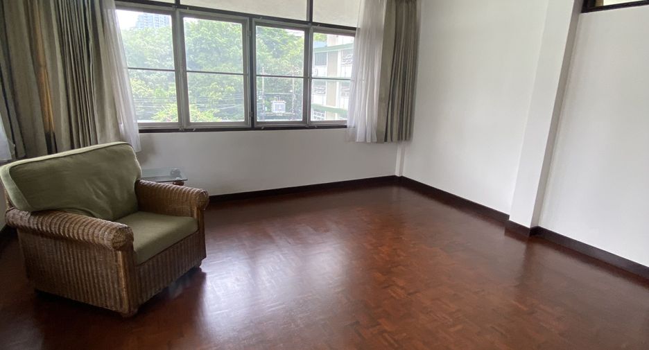 ให้เช่า 3 ห้องนอน อพาร์ทเม้นท์ ใน วัฒนา, กรุงเทพฯ