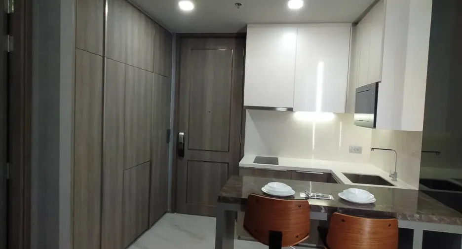 Wohnung zur Miete mit 1 Zimmer in Khlong Toei, Bangkok