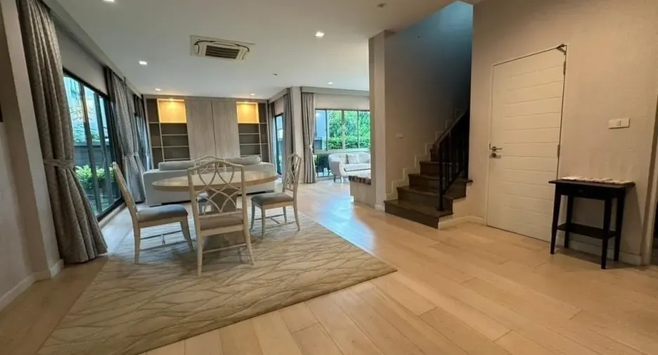 Haus zur Miete mit 3 Zimmer in Bueng Kum, Bangkok