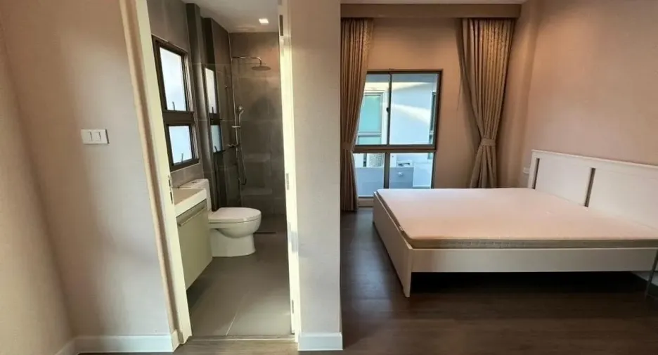 Haus zur Miete mit 3 Zimmer in Bueng Kum, Bangkok